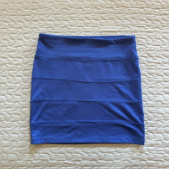 Nollie Dresses & Skirts - Nollie Blue Fitted Mini Skirt XS